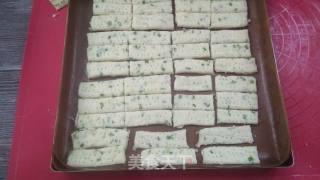 Chive Soda Crackers recipe