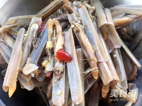 Spicy Fried Razor Clam recipe