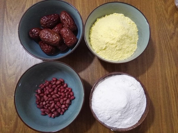 Jujube, Peanut and Corn Meal Rice Cake recipe
