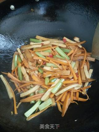 Vegetarian Stir-fried Fragrant Dried recipe