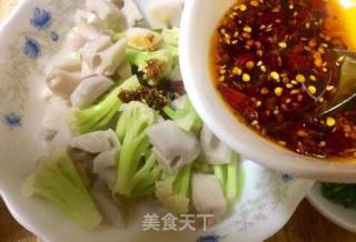 #年味儿# Appetizing and Refreshing Cauliflower Mixed Lotus Root recipe