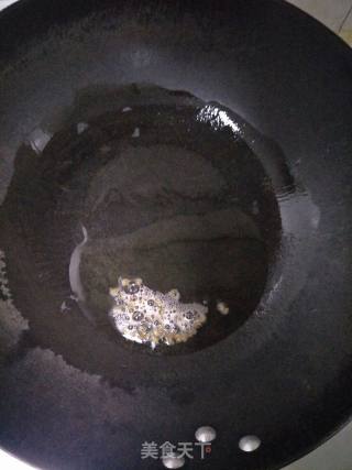 Braised Noodles with Dry Fried Pork Belly recipe