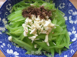 Quick Hand Vegetables-shredded Lettuce Salad recipe