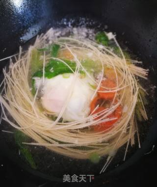 #蛋美食# Hot Noodle Soup with Poached Egg recipe