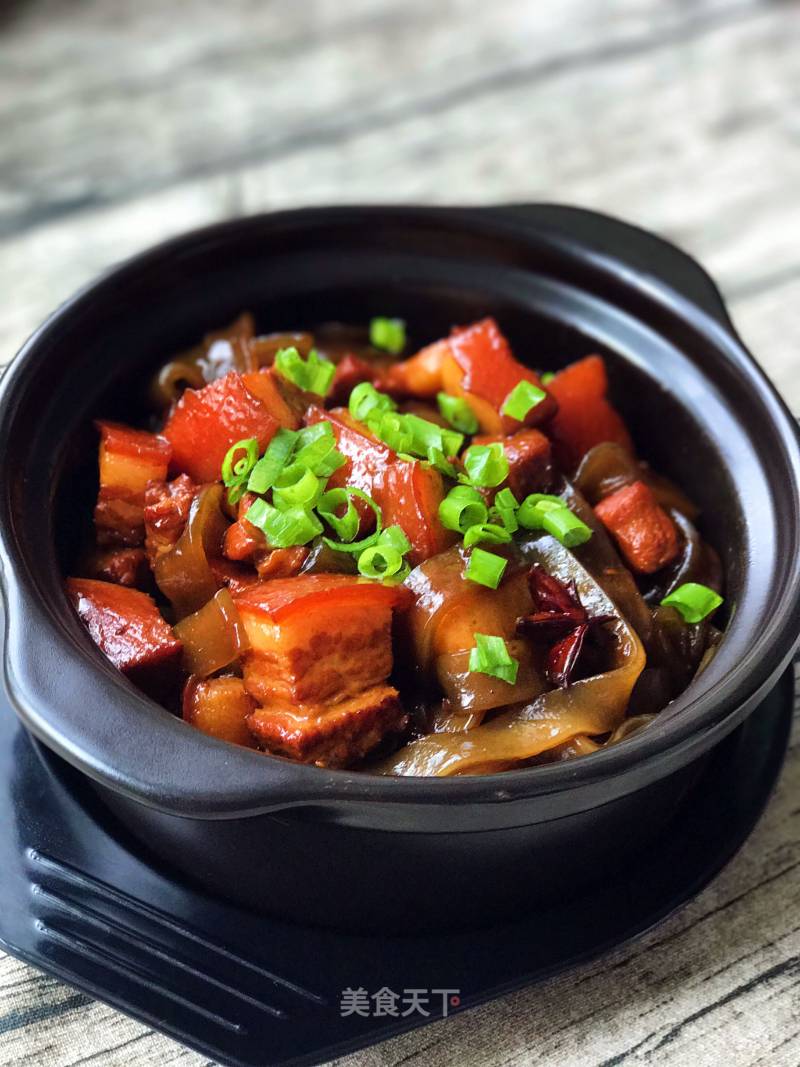 Pork Stew Noodles recipe