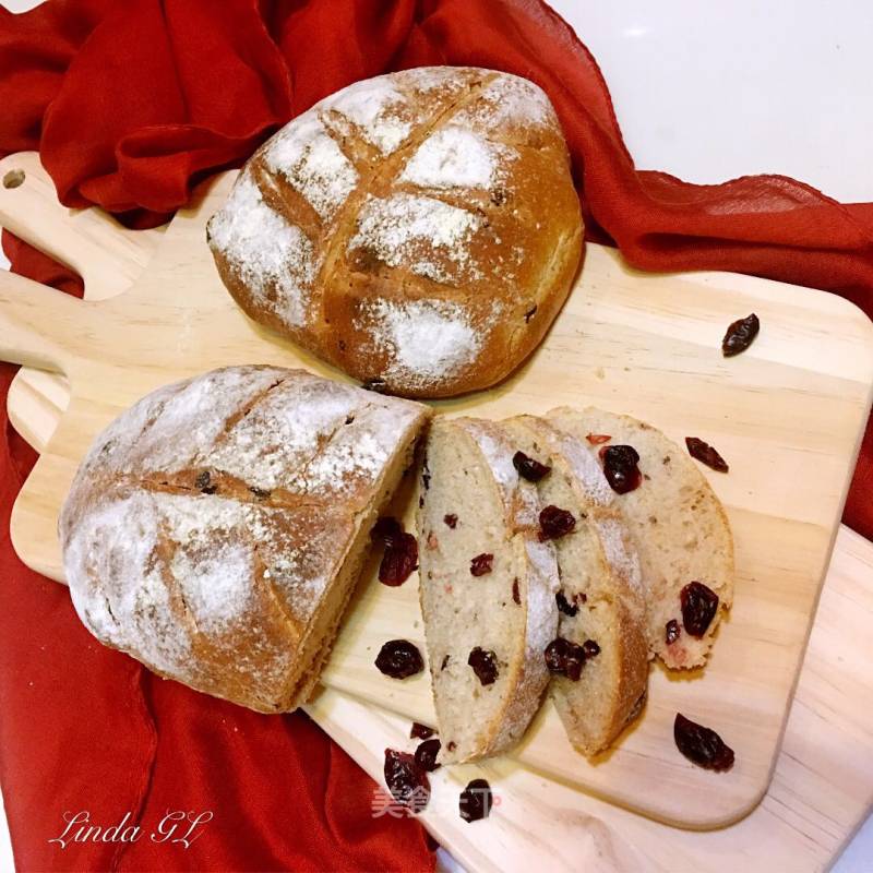 No-knead Whole Wheat Cranberry Soft European Bag recipe