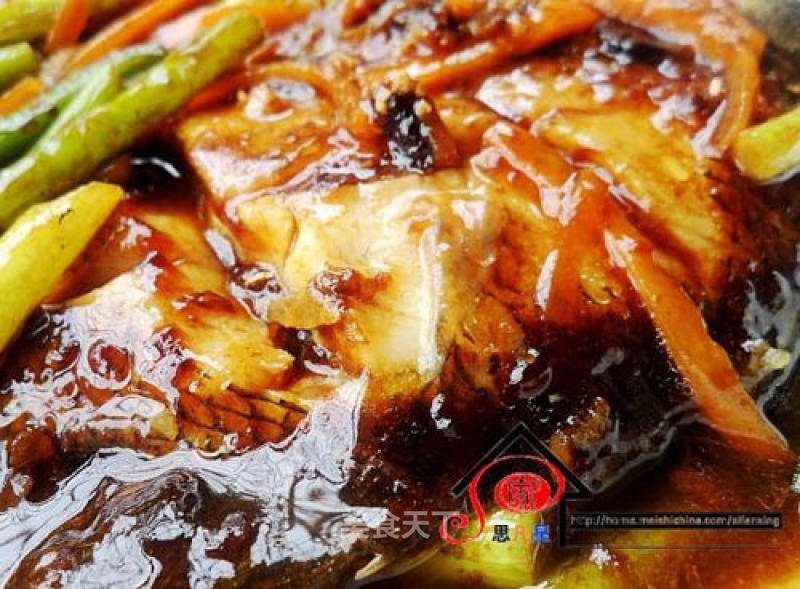 The Method of Braised Fish-braised Sun Fish recipe