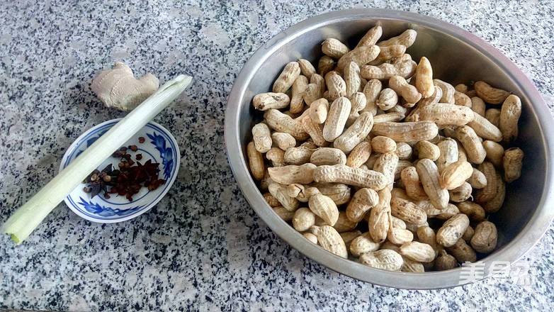 Boiled Spiced Peanuts recipe