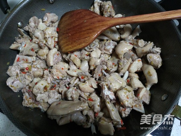 Sour Radish Konjac Duck recipe