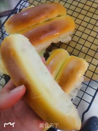 Light Cream Bean Paste Buns recipe