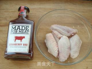 Wok Version Grilled Chicken Wings with Cranberry Sauce recipe