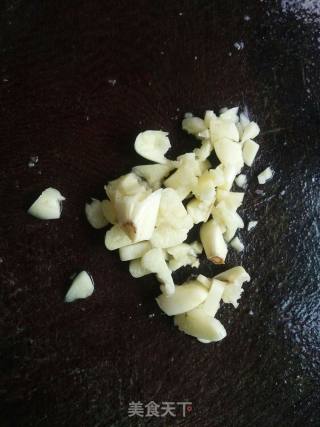 Fried Gluten with Red Pepper recipe