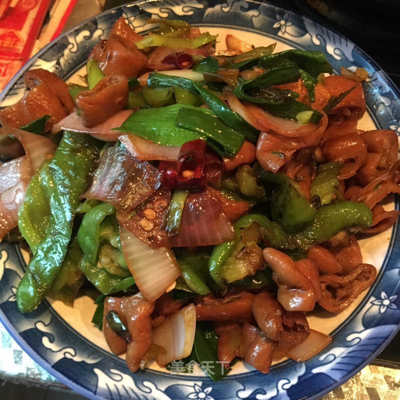Stir-fried Fat Intestines with Green Peppers recipe