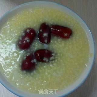 Replenishing Qi and Blood Ruoqiang Red Dates Millet Porridge, Women Should Drink A Cup Every Day recipe