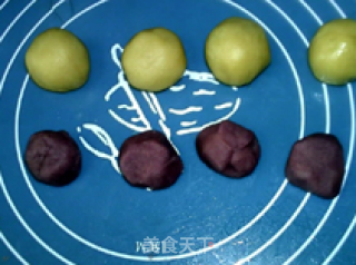 No-bake Milky Purple Heart Mooncake recipe