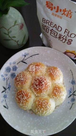 #新良首第节烤大赛# Huahaoyueyuanzhi—flower Bread Hamburger recipe