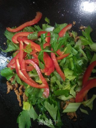 Shredded Pork with Celery and Red Pepper recipe