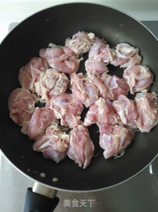 Braised Chicken Nuggets with Tender Ginger recipe