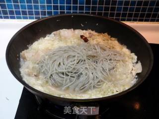 Pork Sauerkraut Stewed Vermicelli recipe