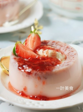 Strawberry Cheese Mousse