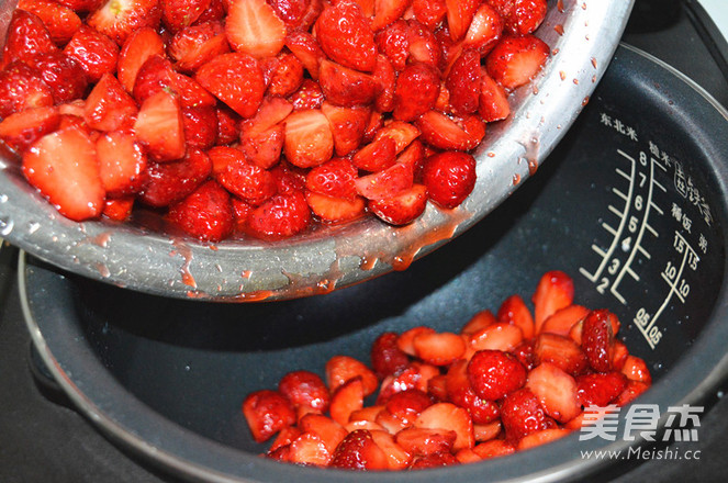 Rice Cooker Version of Strawberry Jam recipe