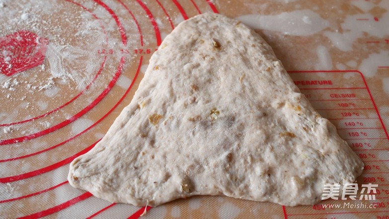Raisin Walnut Whole Wheat Bun recipe
