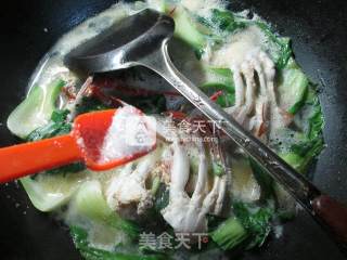Boiled Vermicelli with Green Vegetables and Crab recipe