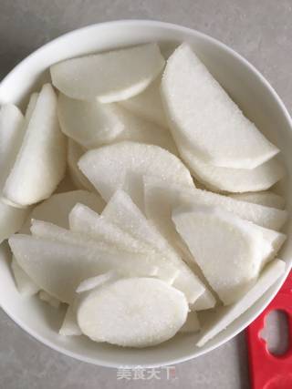 Refreshing Appetizing Radish Slices recipe