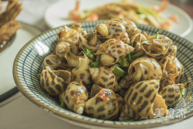 Stir-fried Snail recipe