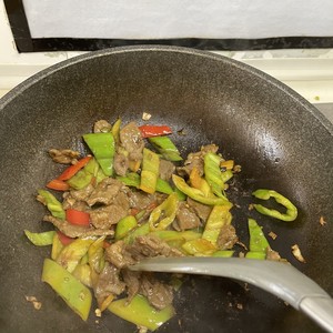 Homemade Small Stir-fried Beef (tender and Delicious) recipe