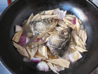 Warm Up The Cold Winter-soy Bean Curd Fish Head Pot recipe