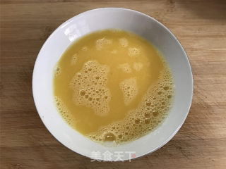 Scrambled Eggs with Onions recipe