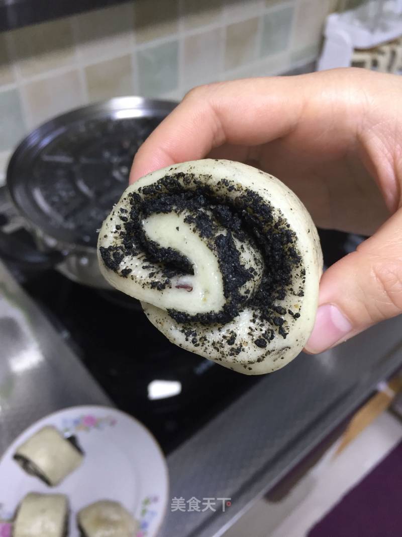 Black Sesame Roll recipe