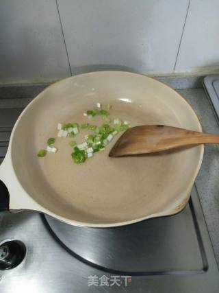 Stir-fried Cowpeas with Double Peppers recipe