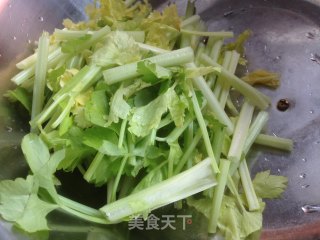 Fried Squid with Snow Peas recipe