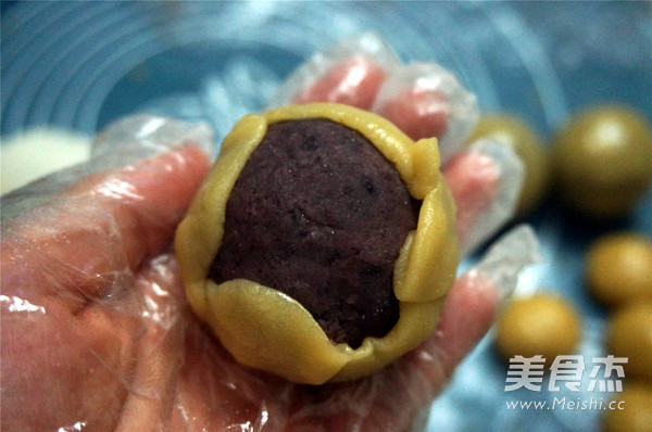 Mooncakes with Egg Yolk and Red Bean Paste recipe