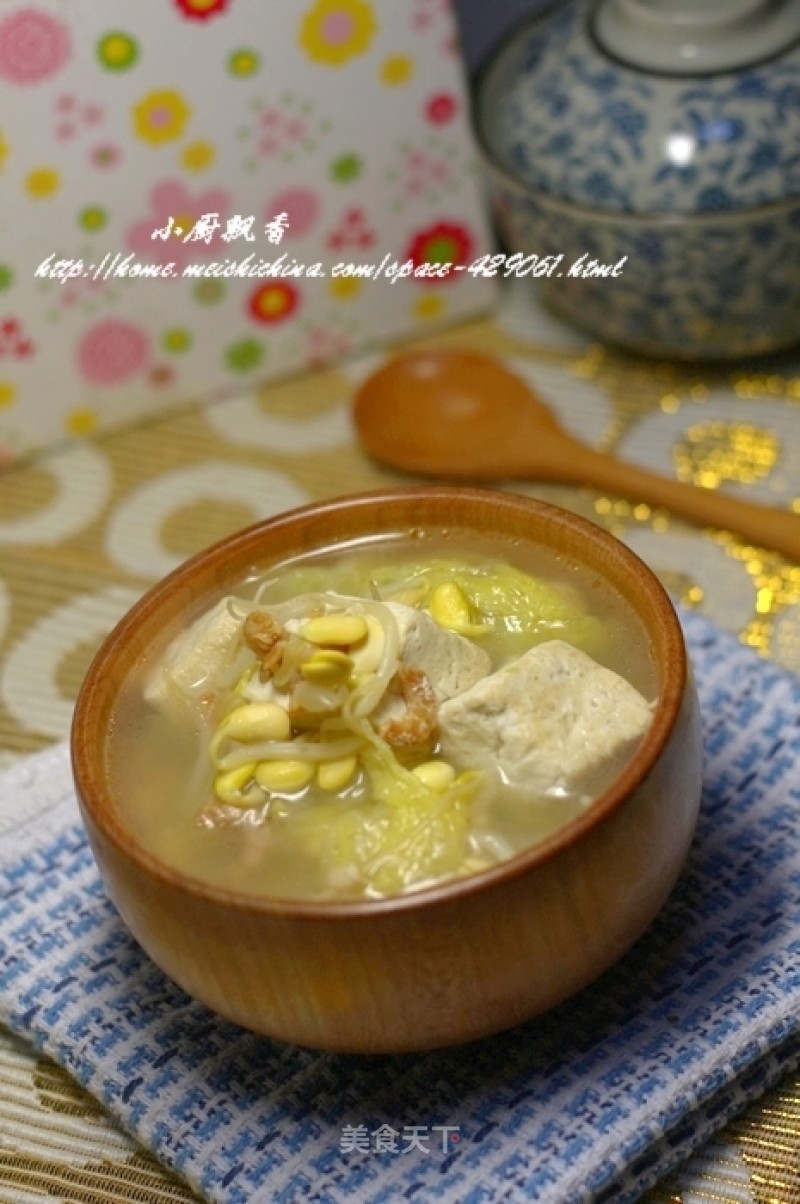 Very Delicious-cabbage Tofu Soup