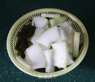 Winter Melon Kelp Soup recipe