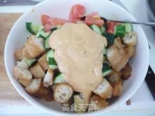 Fruit and Vegetable Salad with Fritters recipe