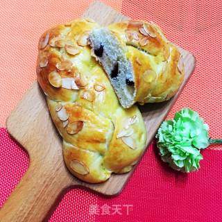 Dried Cranberry Braid Bun recipe