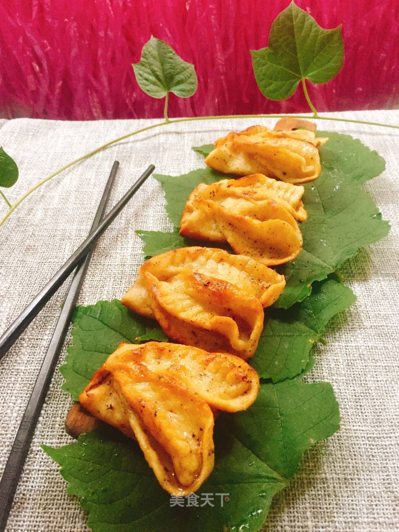 Butterfly Fried Dumplings recipe