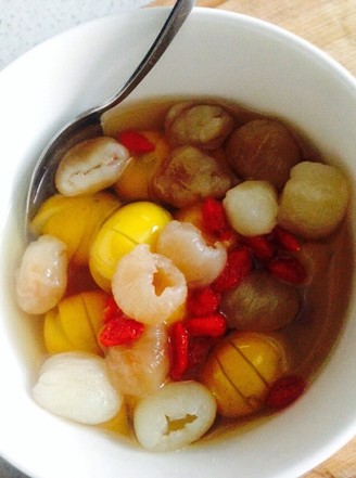 Stewed Small Kumquat with Rock Sugar and Longan Wolfberry recipe