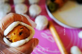 Pumpkin Filling Snowy Mooncakes recipe