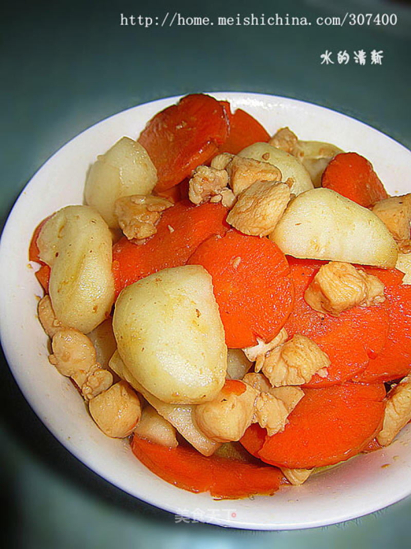 Nourish The Lungs and Invigorate The Spleen-roasted Chicken Breast with Water Chestnuts and Carrots recipe