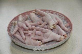 A Must-have for Watching The Ball-pickled Chicken Feet recipe