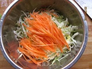 Cabbage Mixed with Carrots recipe