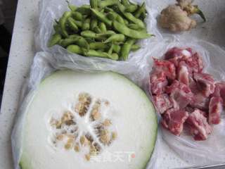 Edamame and Winter Melon Pork Ribs Soup recipe