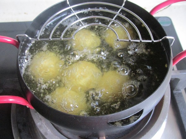 Tomato Potato Cheese Balls recipe