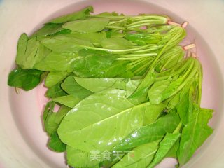 Spinach Rolls with Ginger Sauce recipe