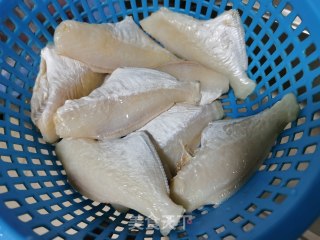 Thousands of Peeled Fish Burned Mold recipe